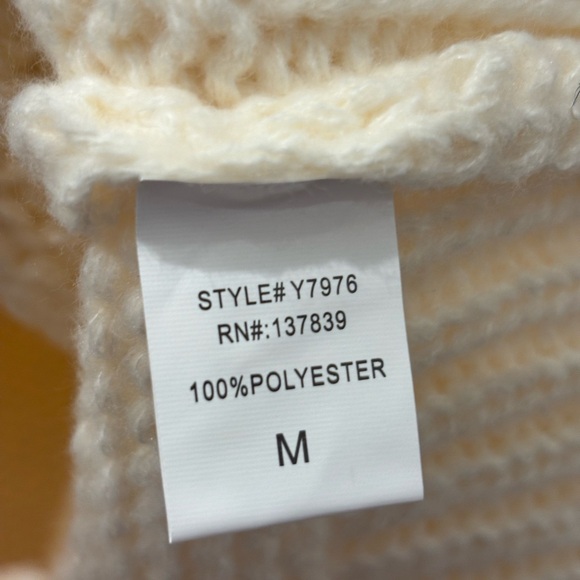 NWT Luna Ivy Cream and red chunky bow adorned Cardigan Sweater - M - Picture 9 of 10